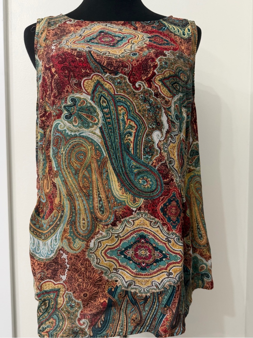 J. Jill Paisley Tank Top in Red, Teal & Cream Size Medium - Picture 5 of 10